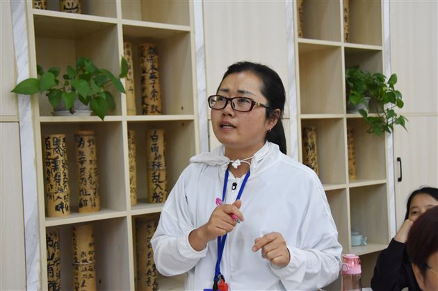 立足课标聚焦解读 紧扣教材建构策略——成都市双流区教科院付建勇老师莅临我校做教材解读