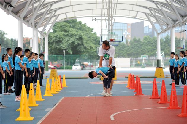 棠外附小成功举办双流区小学体育与健康研培活动