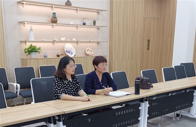 新学期,我们携手前行——记棠外附小班主任杨梅工作室活动