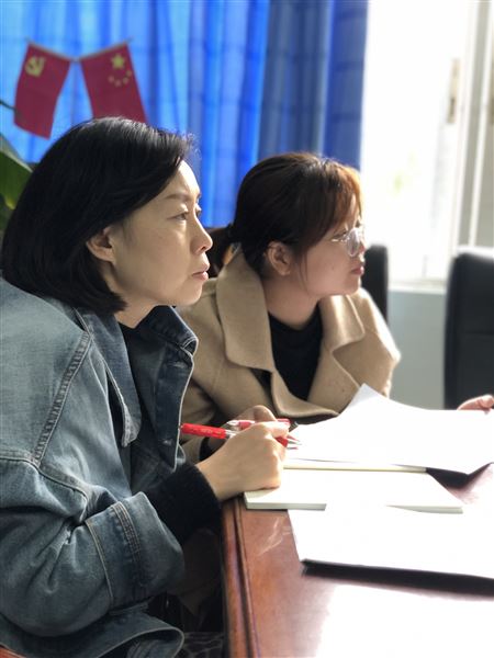 专家就在身边——棠外高中部教师发展中心主任周永孝指导初中数学课题组研讨活动