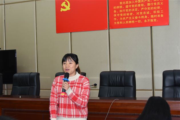 内外兼修神通显 用心科研论文成——记棠外初中部10月年级组长、班主任例会