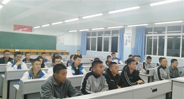 关爱学生 助力成长——棠外高中部德育处召开2020-2021学年度复学生工作会