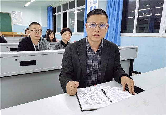 家校联动 协同育人——记棠外高中德育处班主任“青蓝工程”第七次研修活动
