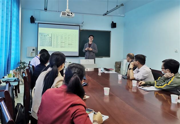 棠外初中孙晓晖、毛传友老师受广东省河源市教育局邀请作修身班会课交流