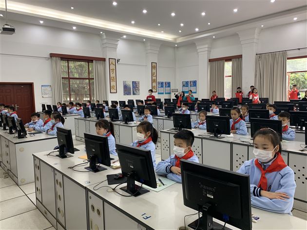 探秘大气学院 秒变气象小达人——棠外附小学生走进成都信息工程大学气象学院