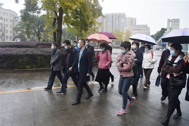 河北省廊坊市教育系统党建观摩学习团到棠外交流学习校园党建工作