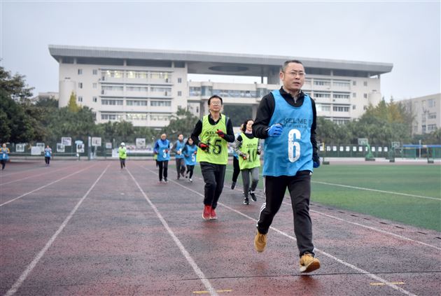 棠外第三届教职工校园迷你马拉松欢乐开跑