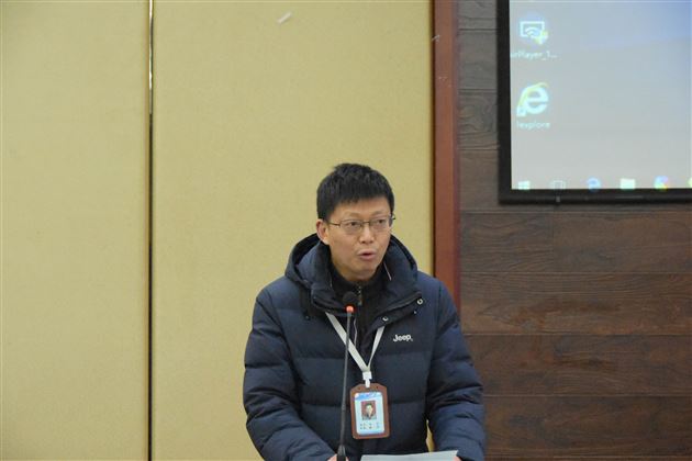 关护女孩未来 提升评语质量——棠外初中部召开德育年级组长、班主任及后备班主任例会