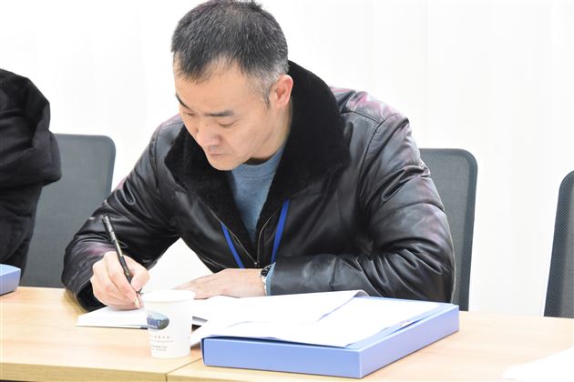 科学旗帜树起来,省级专家再添彩——棠外附小STEM课程评价研究小组活动