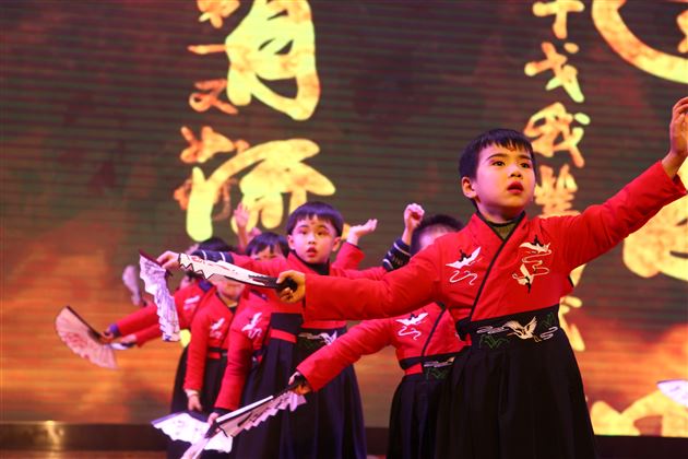 金牛闹新春 棠宝送祝福——棠外实验幼儿园新年文艺汇演