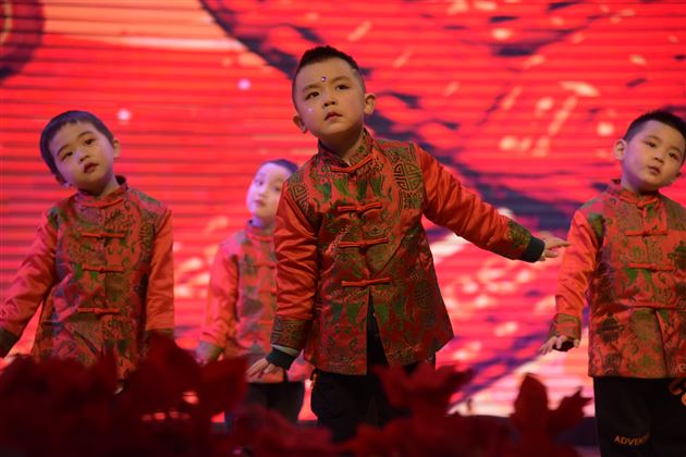 金牛闹新春 棠宝送祝福——棠外实验幼儿园新年文艺汇演