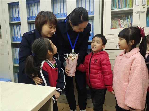 芳华三月 巾帼英姿——棠外实验幼儿园2021三八节系列活动