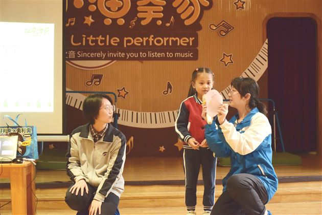 垃圾分类从小做起 志愿服务在行动——记校团委“学雷锋月”志愿服务系列活动