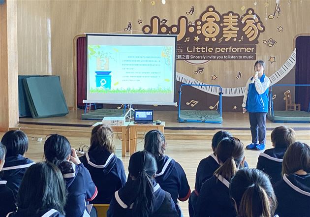 垃圾分类从小做起 志愿服务在行动——记校团委“学雷锋月”志愿服务系列活动