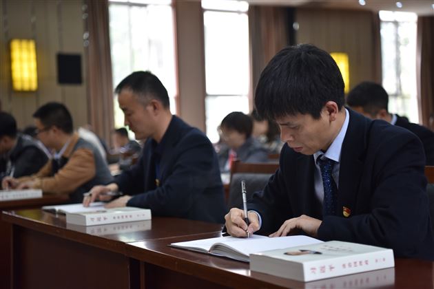 以高质量的校园党建工作引领棠外高质量发展——棠外党委召开全校党建工作会议