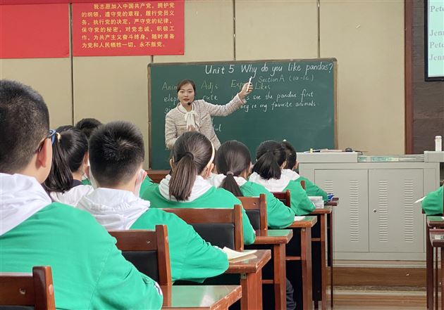 因为精心 所以精彩——双流区初中英语教研在棠外举行
