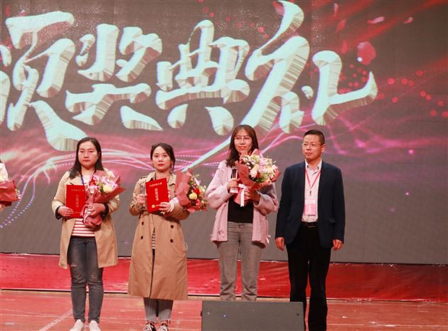 棠外左晓华老师荣获说课一等奖