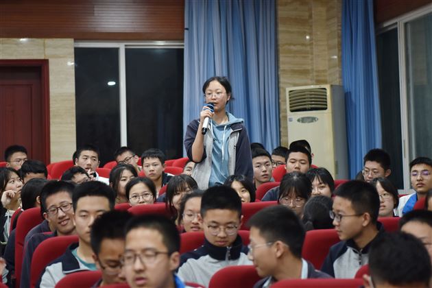 敬畏生命 关注麻醉——记四川大学华西医院麻醉科普进棠外活动