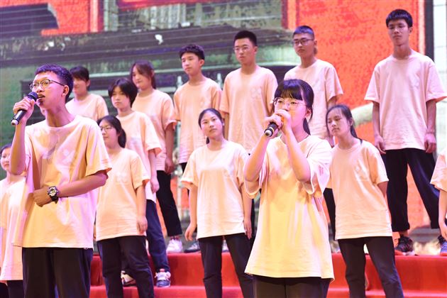 “放歌中华经典,喜迎建党百年”棠外初一、高一班级歌咏比赛成功举办