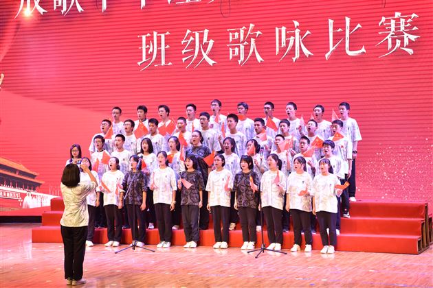 “放歌中华经典,喜迎建党百年”棠外初一、高一班级歌咏比赛成功举办