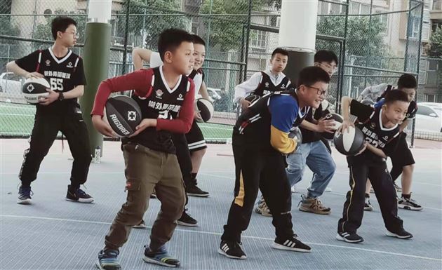 篮球梦想久在怀 棠外青苗初长成——棠外青苗篮球周末训练营开营