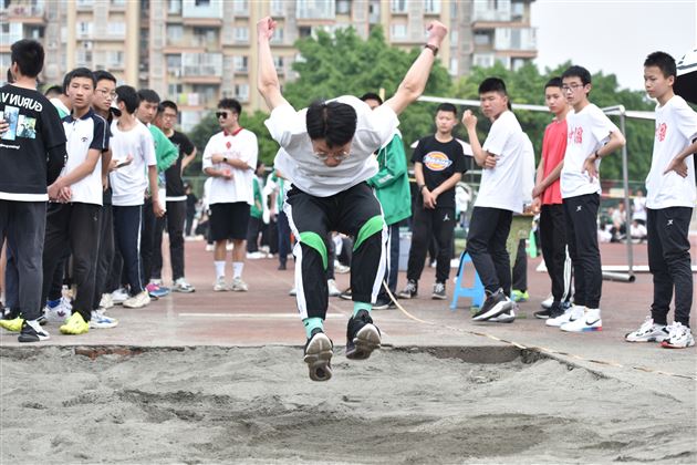 喜迎建党一百年 争做棠外好少年——棠外初中隆重举行第十七届田径运动会