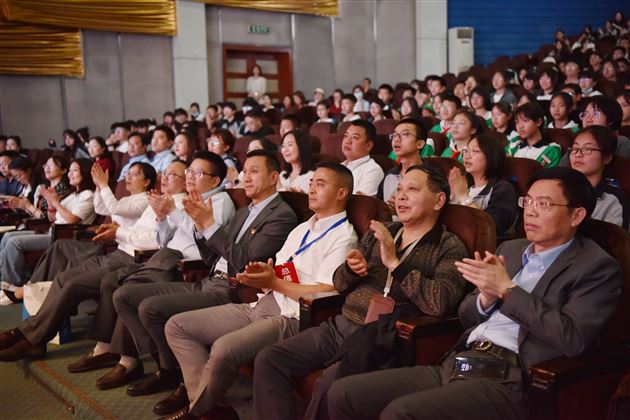 百年党史铸辉煌 青春奋斗始向前——棠外五四青年节特别主题团日活动