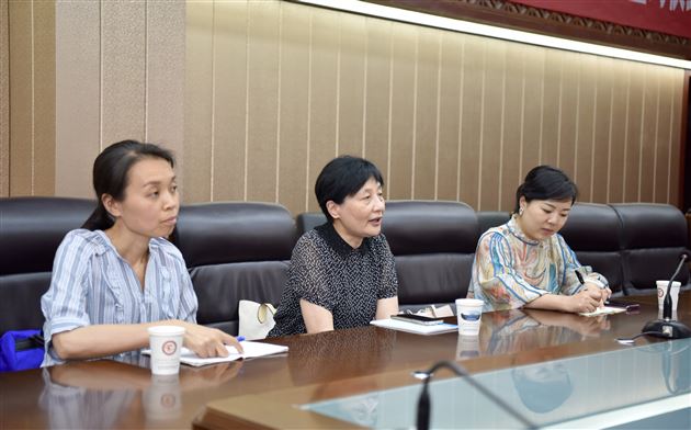 四川省物理学会专家莅临我校指导创新人才培养计划