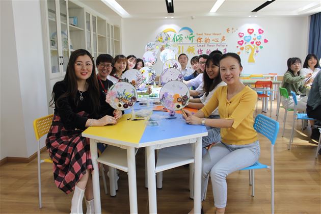 让心花在指尖绽放——棠外“5·25我爱我”心理健康节系列活动