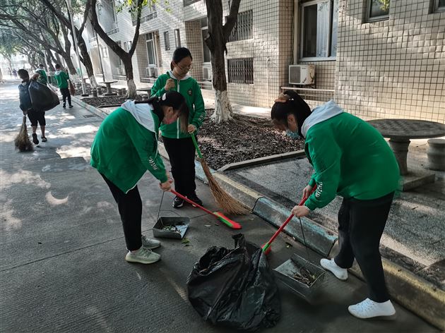 劳动的青春最美丽 ——记棠外初2020级1班劳动教育实践活动