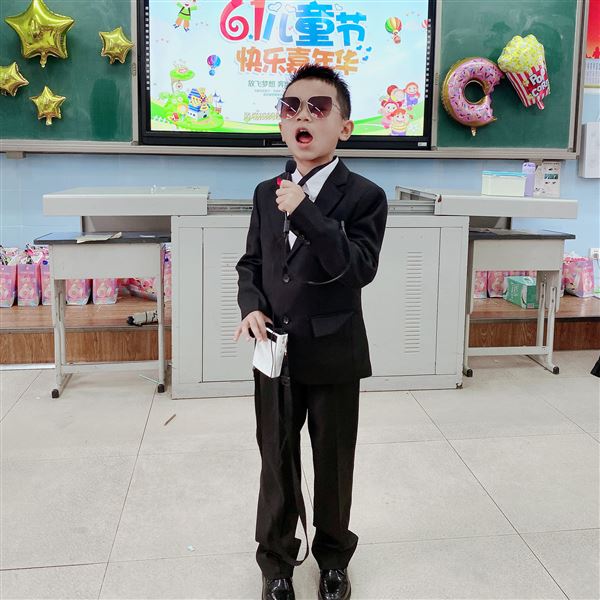 惊喜连连 快乐不断——记棠外附小庆祝“六一”国际儿童节系列活动
