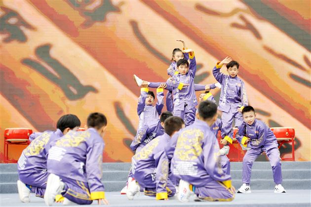 童心点亮未来,献礼建党百年——棠外附小隆重举行庆祝中国共产党成立一百周年暨2020至2021学年度综合素质展示活动