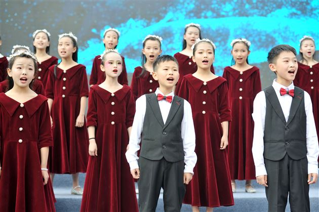 童心点亮未来,献礼建党百年——棠外附小隆重举行庆祝中国共产党成立一百周年暨2020至2021学年度综合素质展示活动