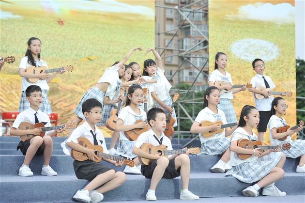 童心点亮未来,献礼建党百年——棠外附小隆重举行庆祝中国共产党成立一百周年暨2020至2021学年度综合素质展示活动