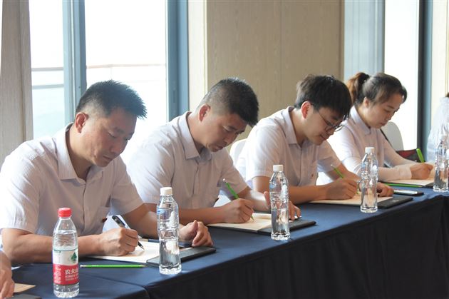 学习党史忆初心,砥砺前行创名校——记棠外初中党总支第一、三支部开展党建主题拓展活动