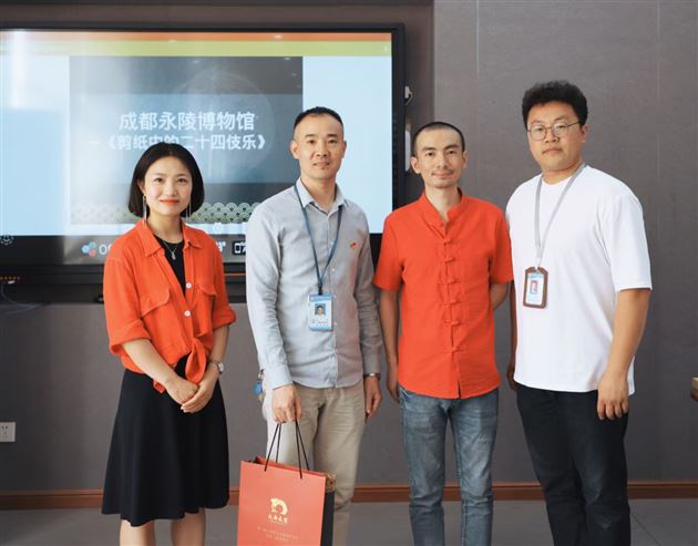 非遗进校园 共绘中国红——成都非遗艺术活动走进棠外附小