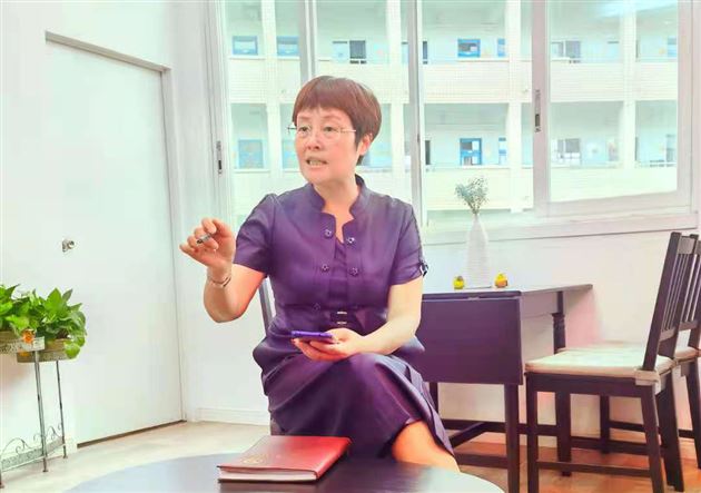 赋新家长会,为孩子的成长助力——记棠外附小班主任杨梅工作室活动