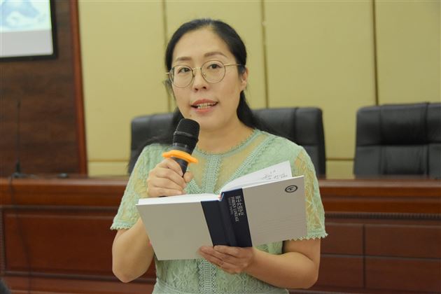 棠外初中后备班主任周菡为小初衔接上修身班会示范课