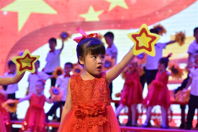 百年征程正风华,师幼家长齐献礼——棠外实验幼儿园隆重举行中国共产党成立100周年庆祝活动