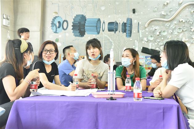 新的相遇,爱的开始——棠外实验幼儿园召开2021—2022学年上期新生家长会