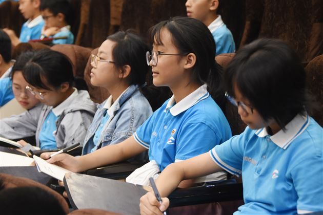 神舟十二回家,科学讲座走进棠外附小