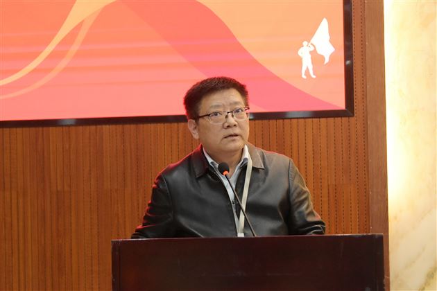 但因热爱 愿迎万难——棠外召开初2019级毕业班工作会议