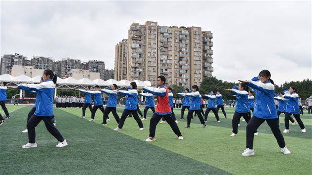 棠外高中2021-2022学年度队列及跑操比赛顺利举行