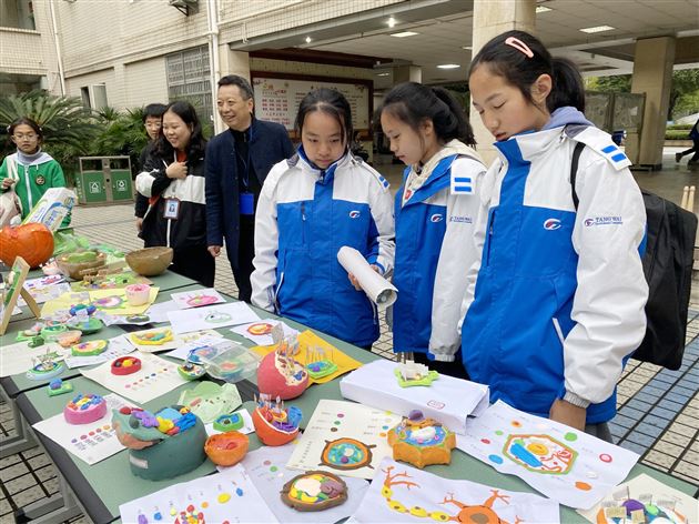 “造起来吧!”——初2021级成功举办生物手工模型展