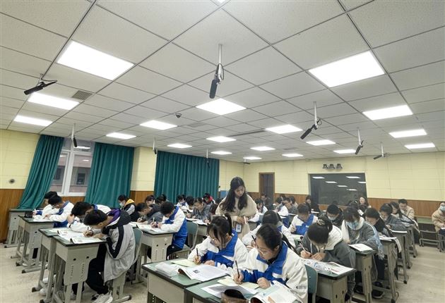 棠外高中教师受邀在四川省高中英语主题教研活动中作展示