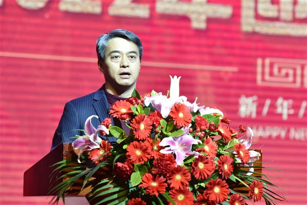 南国暖冬辞旧岁 棠外阖家迎新年——棠外隆重举行2022年教职工迎新春联欢会