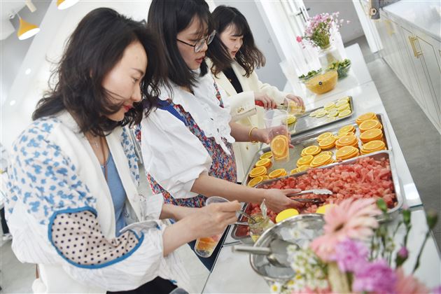 春风十里 棠外宠你——记棠外“女神节”系列趣味活动