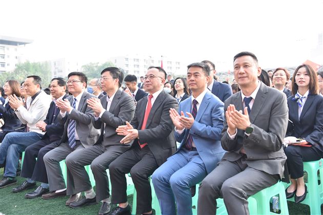 大千气象 只此风华——记棠外高2022届高三成人礼暨高考冲刺活动