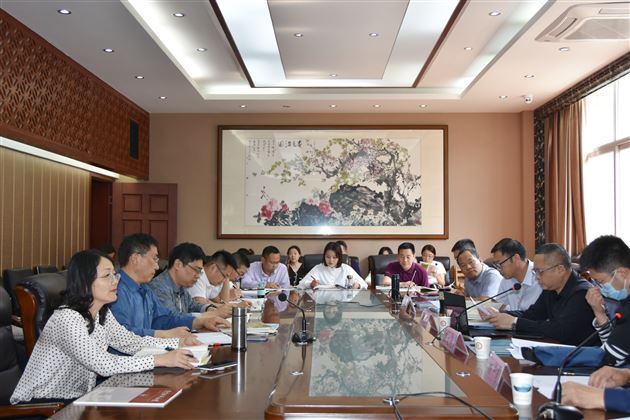 科研专家亲临指导棠外高中高质量课堂建设