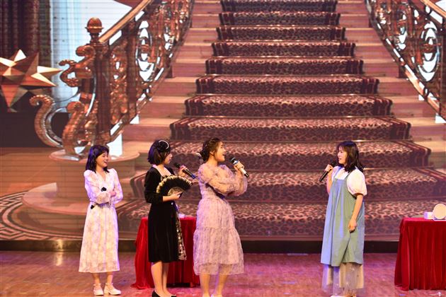 演绎中“外”经典,品味世界“文”化——棠外高中第十九届外语文化艺术节之高2020级话剧表演顺利举行
